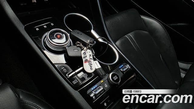 Kia K5 2023 — ფოტო 9/20