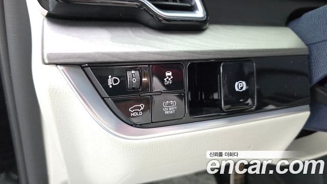 Kia Sportage 2024 — Şəkil 16/20