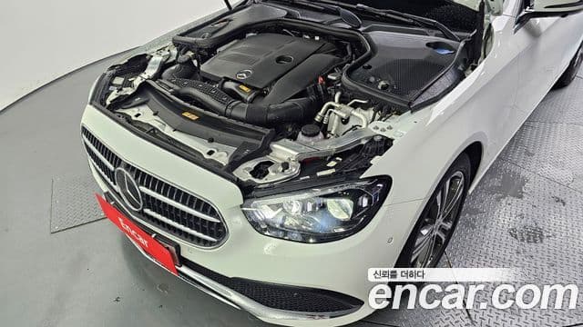 Mercedes-Benz E-Class 2022 — Şəkil 6/20