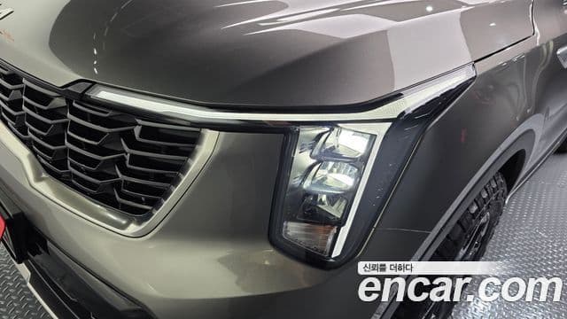 Kia Sorento 2025 — ფოტო 25/32