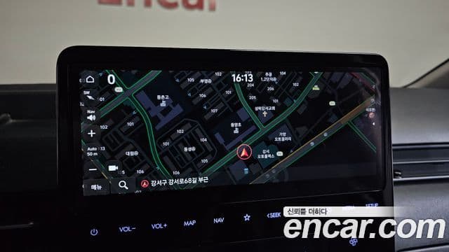 Hyundai Staria 2022 — ფოტო 14/20