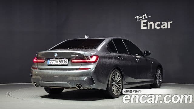 BMW 3 Series 2021 — ფოტო 2/20
