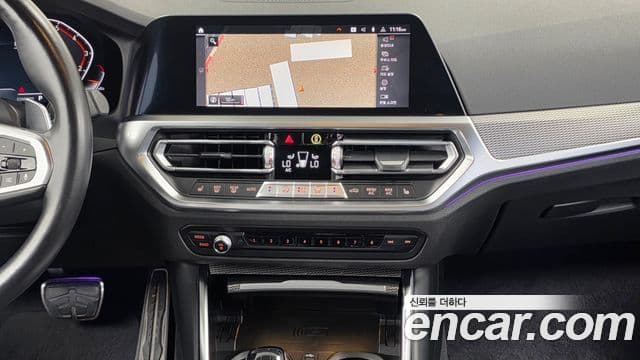 BMW 3 Series 2021 — ფოტო 14/20