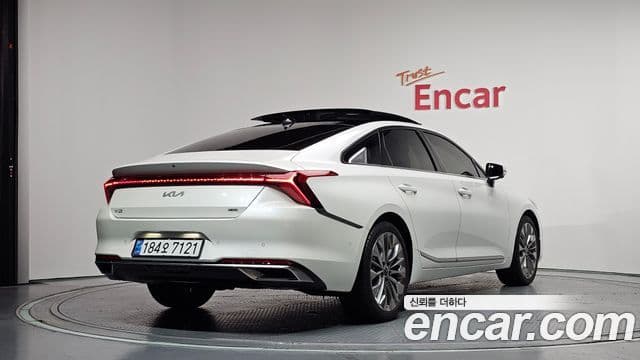 Kia K8 2021 — фото 1 из 20