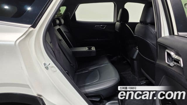 Kia Sportage 2022 — Фото 12/20