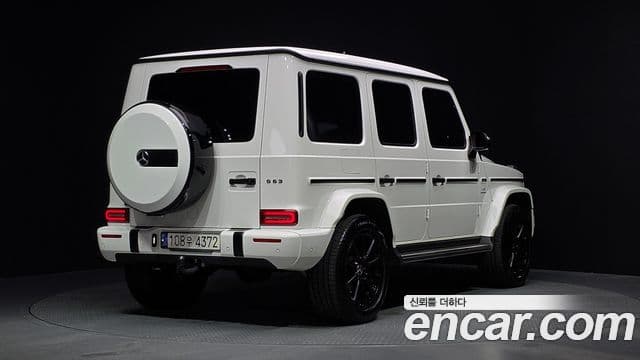 Mercedes-Benz G-Class 2021 — Фото 2/20