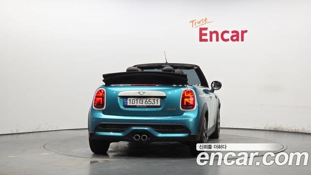 Mini Cooper S Convertible 2023 — Фото 3/20