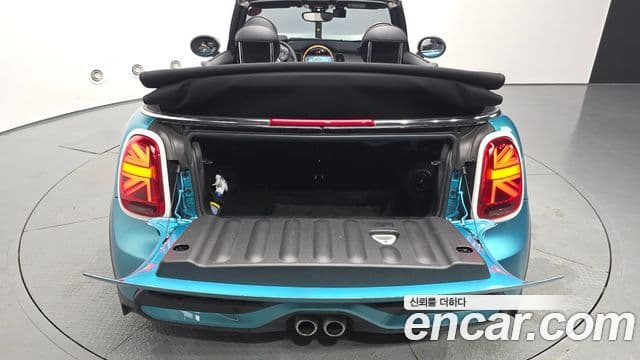 Mini Cooper S Convertible 2023 — Фото 20/20