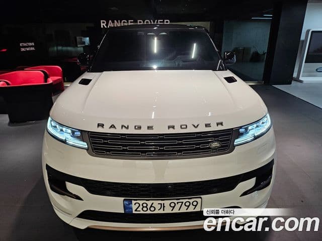 Land Rover Range Rover Sport 2023 — ფოტო 7/14