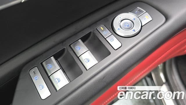 Genesis GV80 Coupe 2024 — Şəkil 15/20