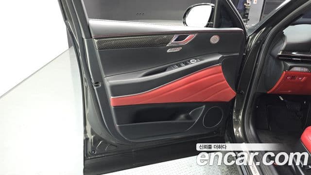 Genesis GV80 Coupe 2024 — Photo 28/37