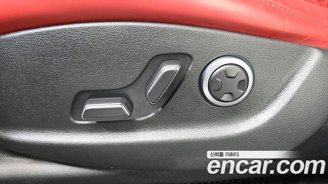Genesis GV80 Coupe 2024 — Photo 13/37