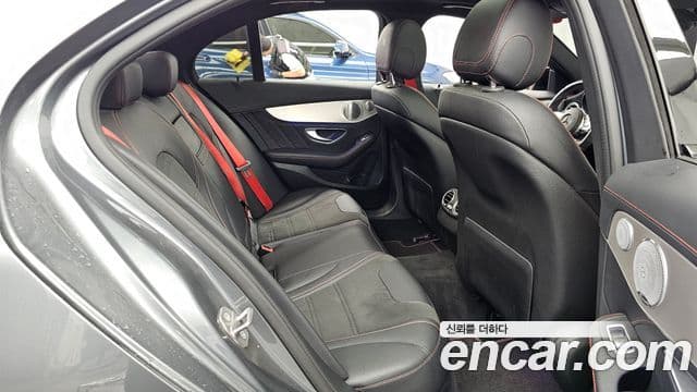 Mercedes-Benz C-Class 2019 — ფოტო 11/20