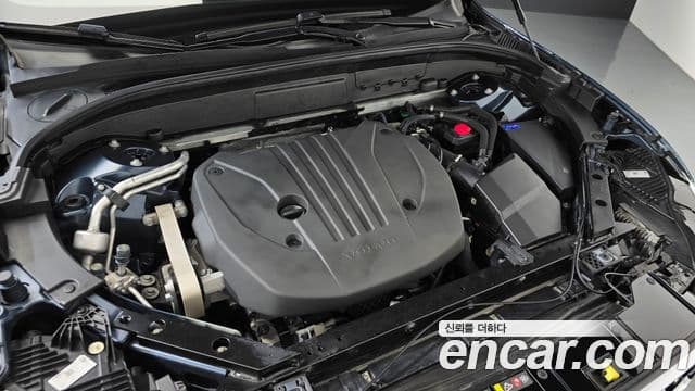 Volvo XC60 2021 — Şəkil 6/20