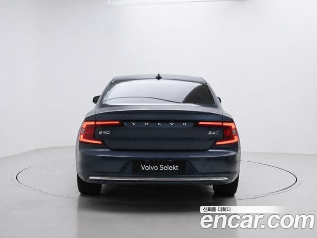 Volvo S90 2022 — Şəkil 14/19