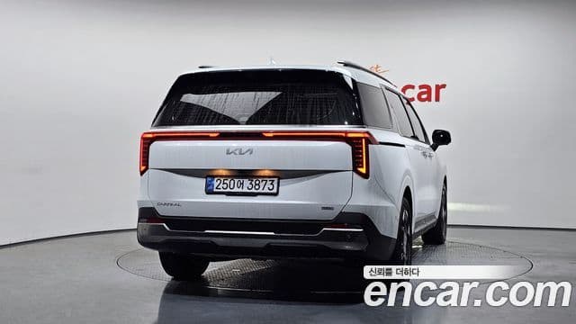 Kia Carnival 2025 — Şəkil 4/20