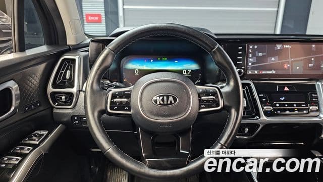Kia Sorento 2021 — Фото 14/20
