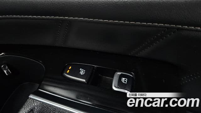 Kia Sorento 2021 — Фото 18/20