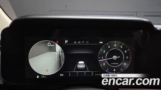 Kia Carnival 2023 — Şəkil 8/20