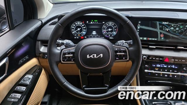 Kia Carnival 2023 — Şəkil 13/20