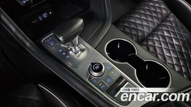 Genesis G70 2018 — ფოტო 9/20