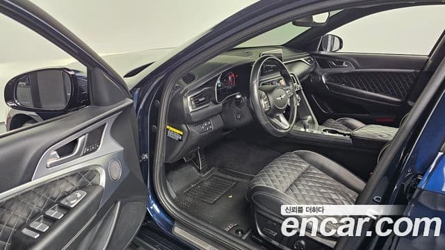 Genesis G70 2018 — ფოტო 10/20