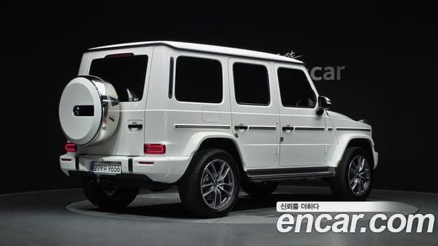 Mercedes-Benz G-Class 2024 — Photo 10/20