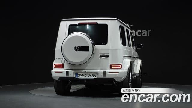 Mercedes-Benz G-Class 2024 — Photo 16/20