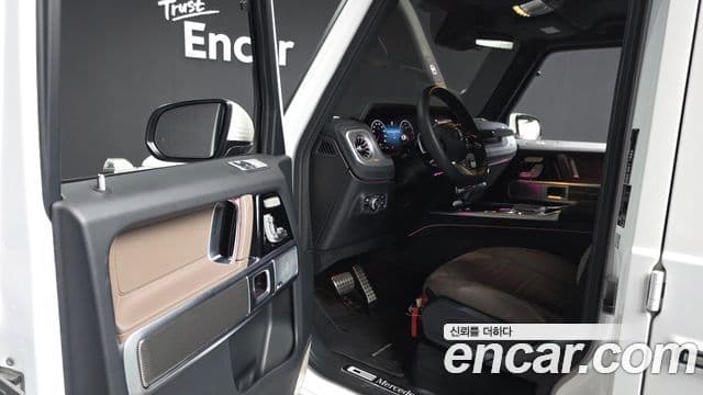 Mercedes-Benz G-Class 2024 — Photo 5/20