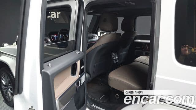Mercedes-Benz G-Class 2024 — Photo 19/20