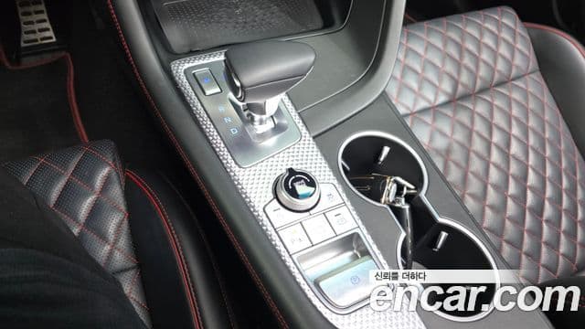Genesis G70 2023 — фото 9 из 20