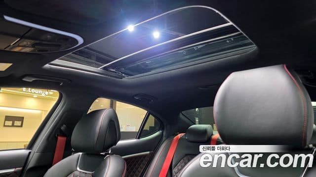 Genesis G70 2023 — Şəkil 18/20