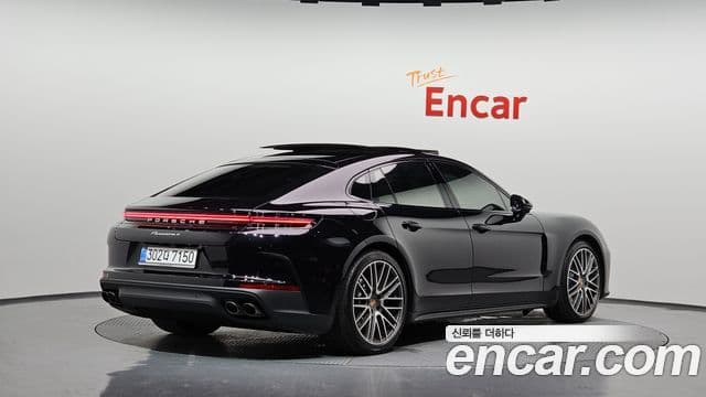Porsche Panamera 2025 — ფოტო 2/20
