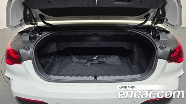 BMW 4 Series 2025 — Фото 17/20