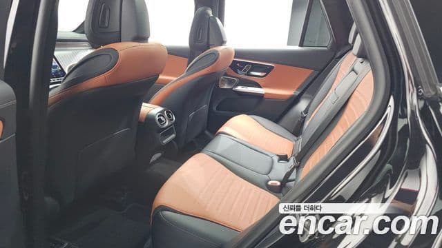 Mercedes-Benz GLC-Class 2023 — фото 11 из 20