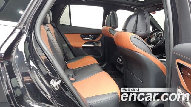 Mercedes-Benz GLC-Class 2023 — фото 12 из 20