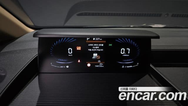 Hyundai Staria 2022 — Фото 8/20