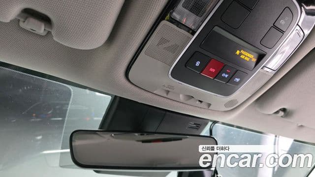 Hyundai Sonata 2022 — ფოტო 19/20