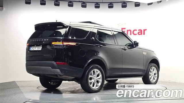 Land Rover Discovery 5 2019 — Şəkil 2/20