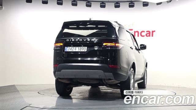 Land Rover Discovery 5 2019 — Şəkil 4/20