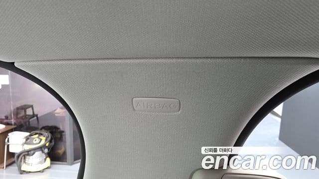 Land Rover Discovery 5 2019 — Photo 8/33