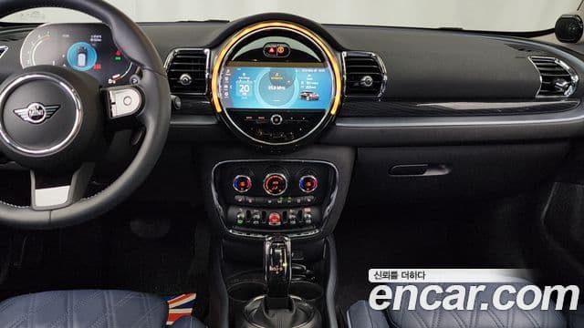 Mini Cooper S Clubman 2023 — ფოტო 14/20