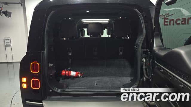 Land Rover Defender 2023 — Şəkil 20/20