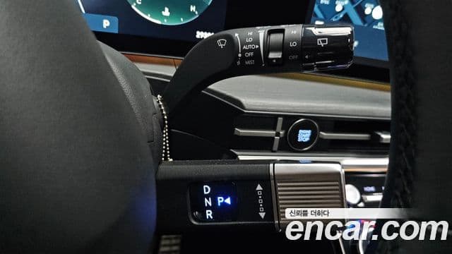Hyundai Santa Fe 2025 — фото 9 из 20