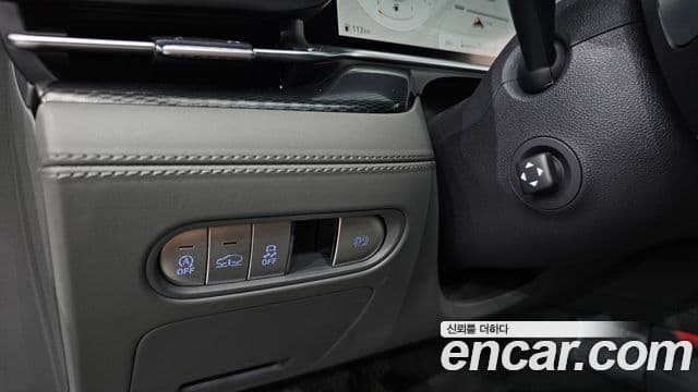 Genesis G90 2023 — ფოტო 18/20