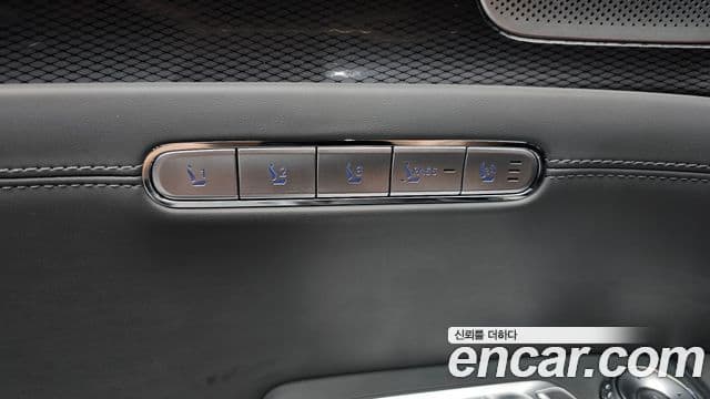 Genesis G90 2023 — ფოტო 19/20