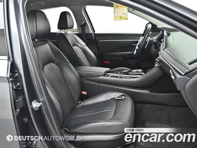 Hyundai Sonata 2022 — фото 8 из 20