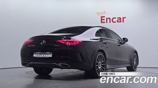 Mercedes-Benz CLS-Class 2020 — фото 2 из 20