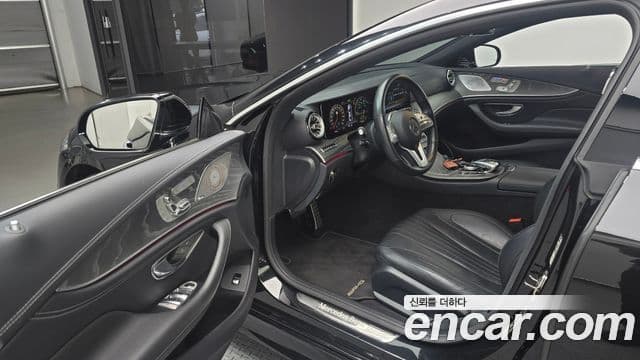 Mercedes-Benz CLS-Class 2020 — фото 10 из 20