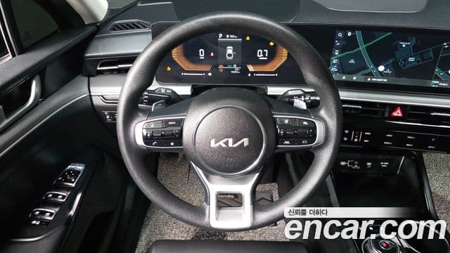 Kia K5 2024 — Şəkil 15/20